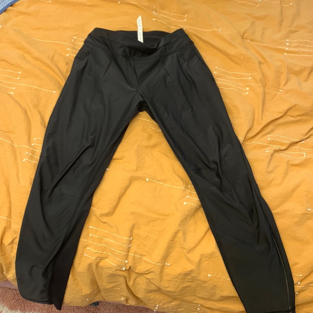 Thick Lulu lemon leggings